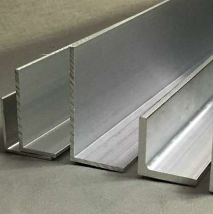 Алюминиевый уголок АД31Т, разнополочный, 45х90х2,5х2,5
